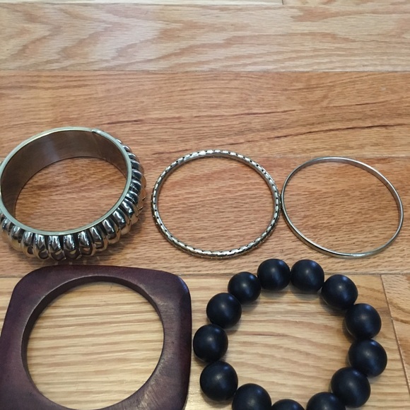 H&M Boho Bangles Set of 5 - Picture 2 of 2